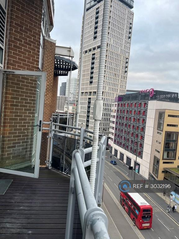 Apartment in London - View 2