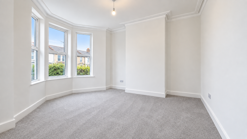 House in London - View 2