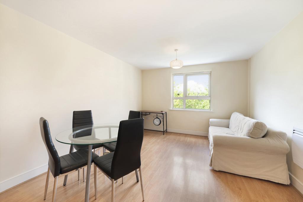 Apartment in London - View 5
