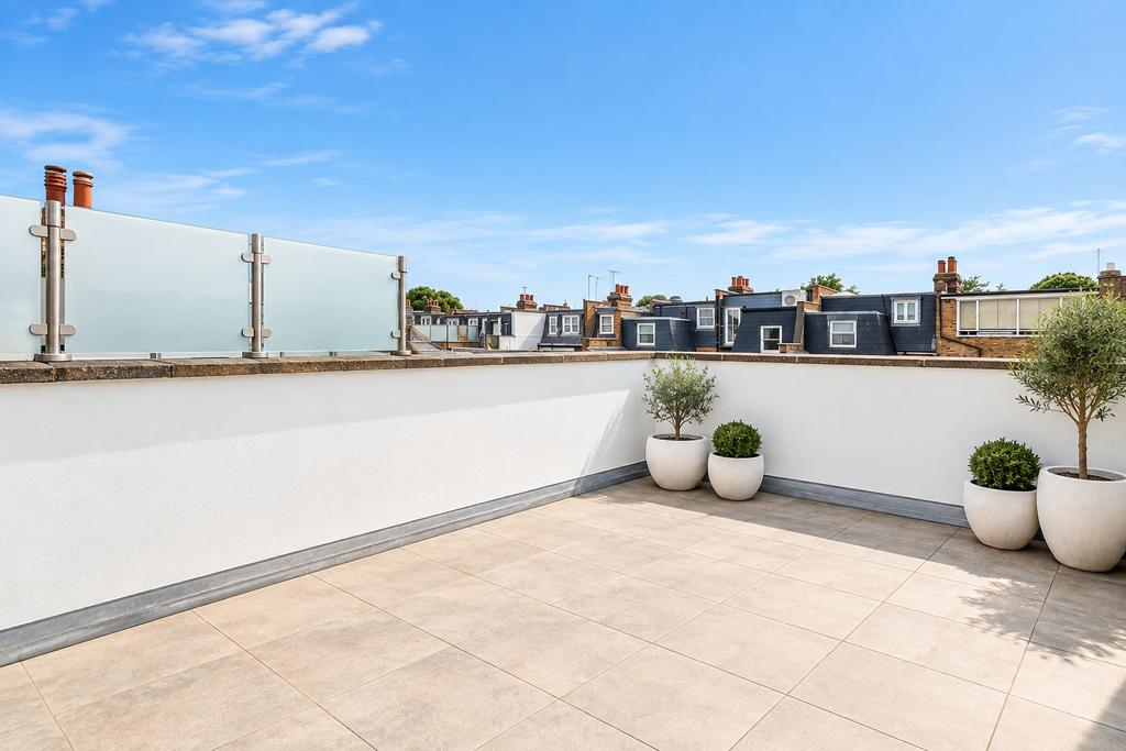 House in London - View 4
