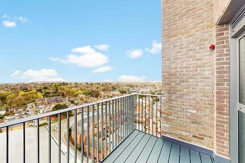 1 bedroom flat to rent, Garden Boulevard, Berkshire SL6