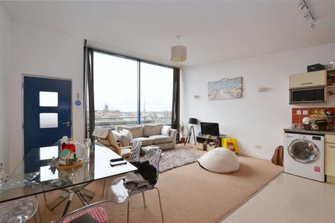 2 bed flat/apartment for rent in Worcester WR1