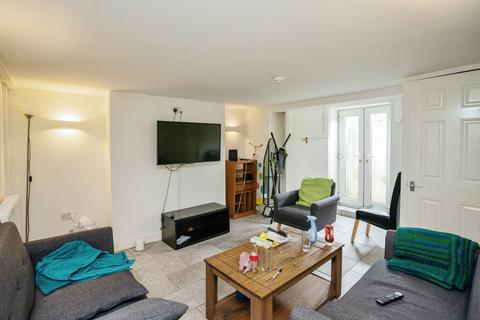5 bedroom detached house to rent, Penelope Road, Salford