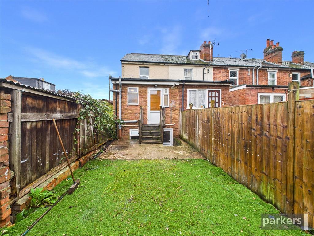House in Berkshire - More