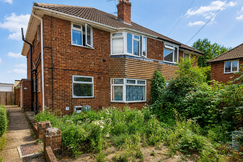 2 bedroom maisonette for sale, Blenheim Close, Greenford, UB6