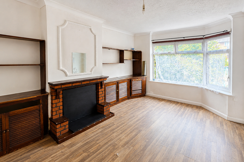 2 bedroom maisonette for sale, Blenheim Close, Greenford, UB6