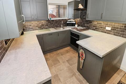 2 bedroom end of terrace house for sale, Hardwicke, Bristol, BS37