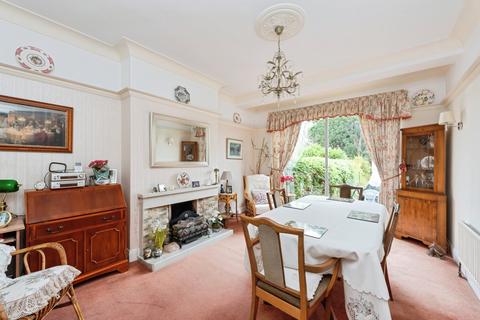 undefined, The Hollands, Worcester Park, KT4