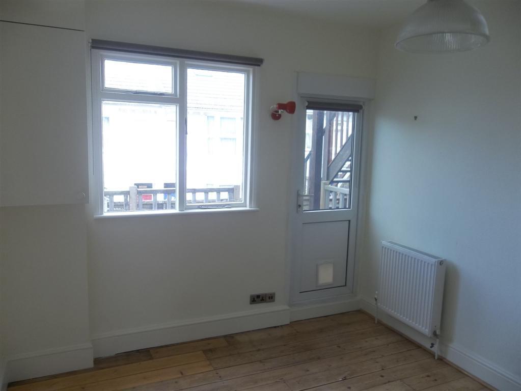 Apartment in Brighton - View 3