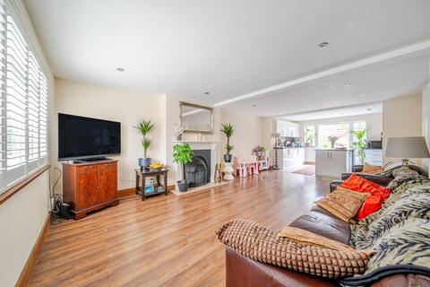 3 bedroom terraced house for sale, Clifford Road, Richmond, TW10