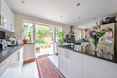 3 bedroom terraced house for sale, Clifford Road, Richmond, TW10