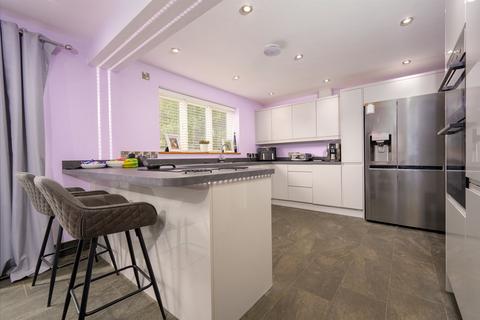 4 bedroom detached house for sale, Long Breech, Mawsley, Kettering