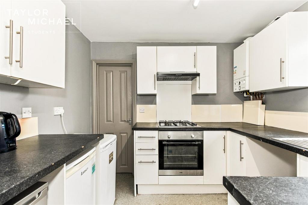 House in Brighton - View 2