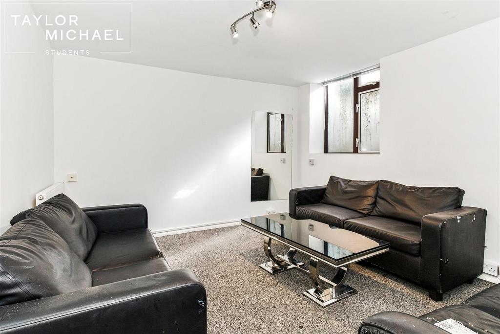 House in Brighton - View 5