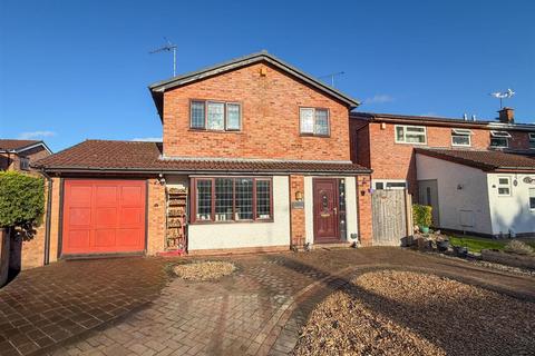 3 bedroom detached house for sale, Hedgeway Close, Rhostyllen, Wrexham