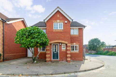 4 bedroom detached house for sale, Harvest Lane, Stevenage