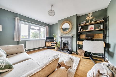 4 bedroom semi-detached house for sale, Vaughan Road, Stotfold, SG5