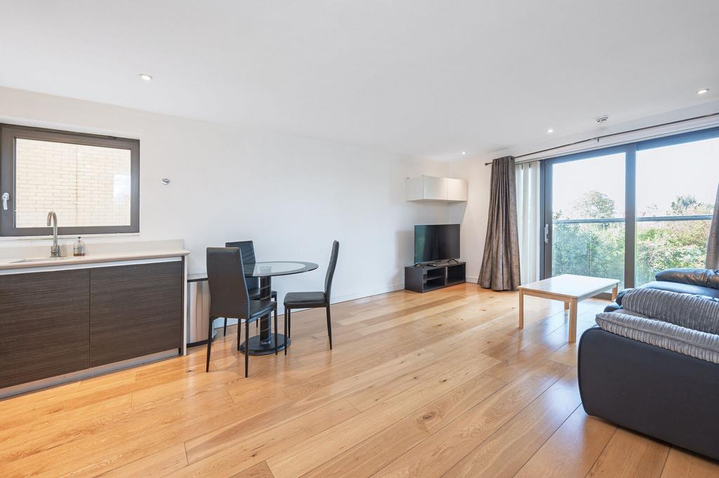 Apartment in London - View 2