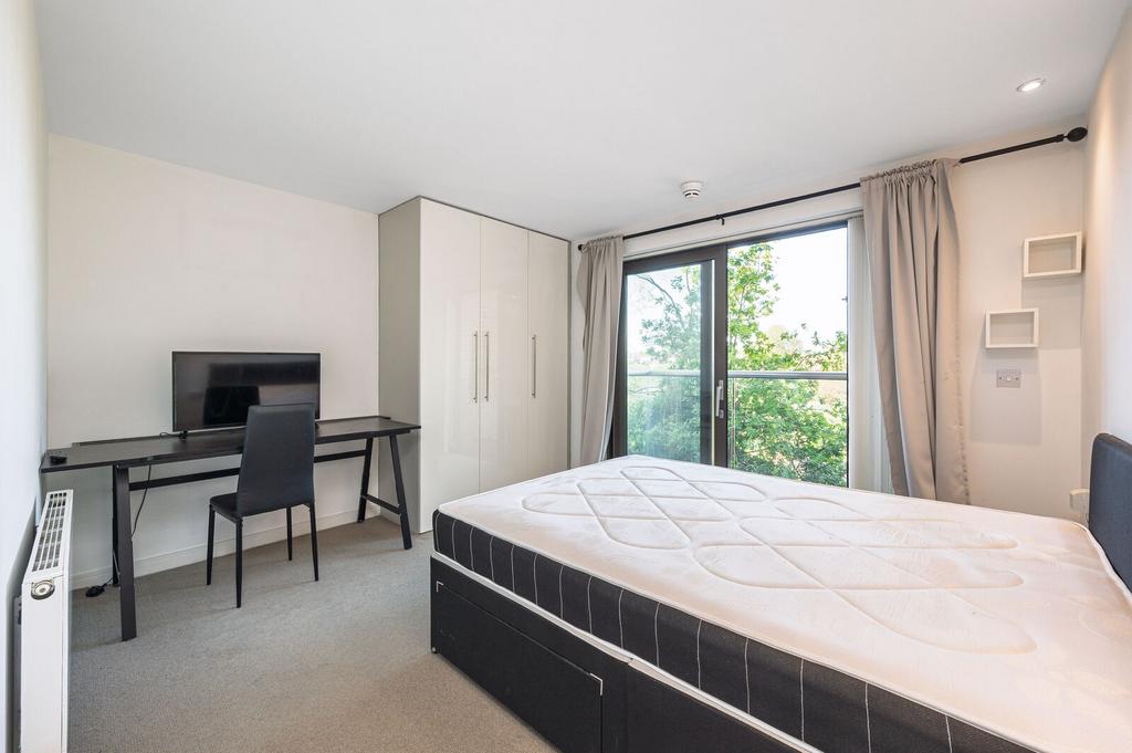 Apartment in London - View 4