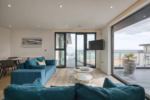 2 bedroom flat for sale, Beach Drive, Ramsgate, Kent, CT11