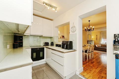 2 bedroom semi-detached house for sale, Wellington Road, BROMLEY, Kent, BR2