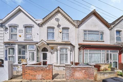 undefined, Albert Road, Walthamstow, E17