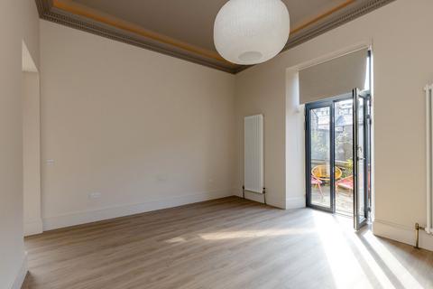 2 bedroom apartment to rent, Dean Park Street, Edinburgh, Midlothian