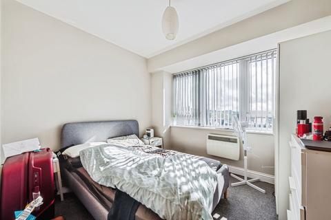 1 bedroom flat for sale, Farnsby Street, Swindon, Wiltshire, SN1
