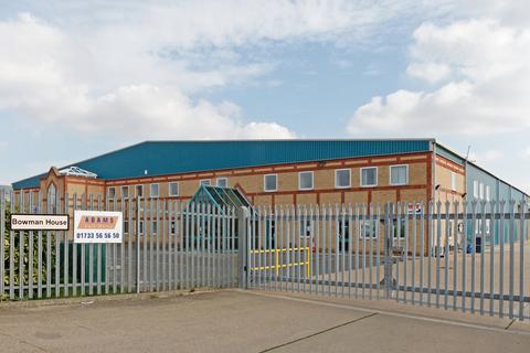 Warehouse to rent, Newark Rd Peterborough PE1 5YD