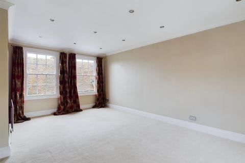 2 bedroom apartment to rent, High Street, Bewdley