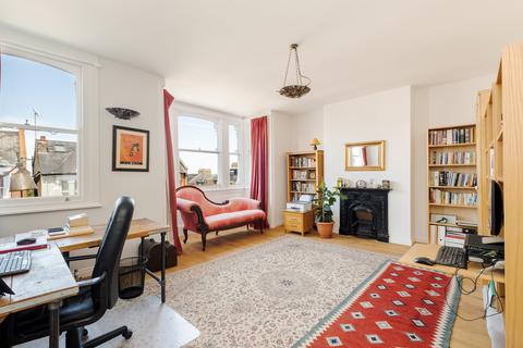 undefined, Dashwood Road, London, N8