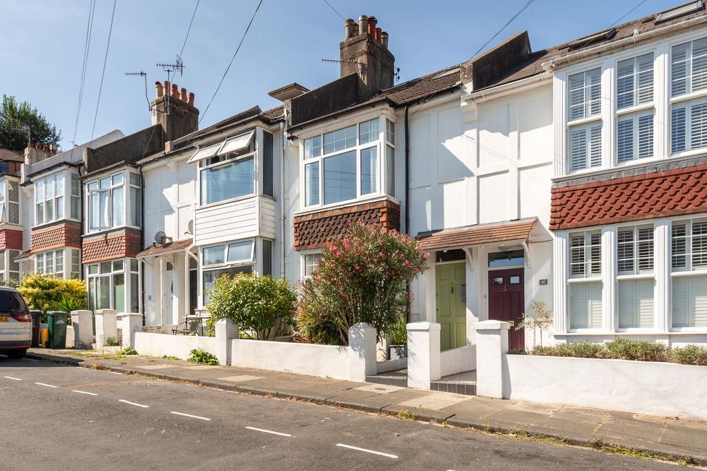 House in Brighton - View 2