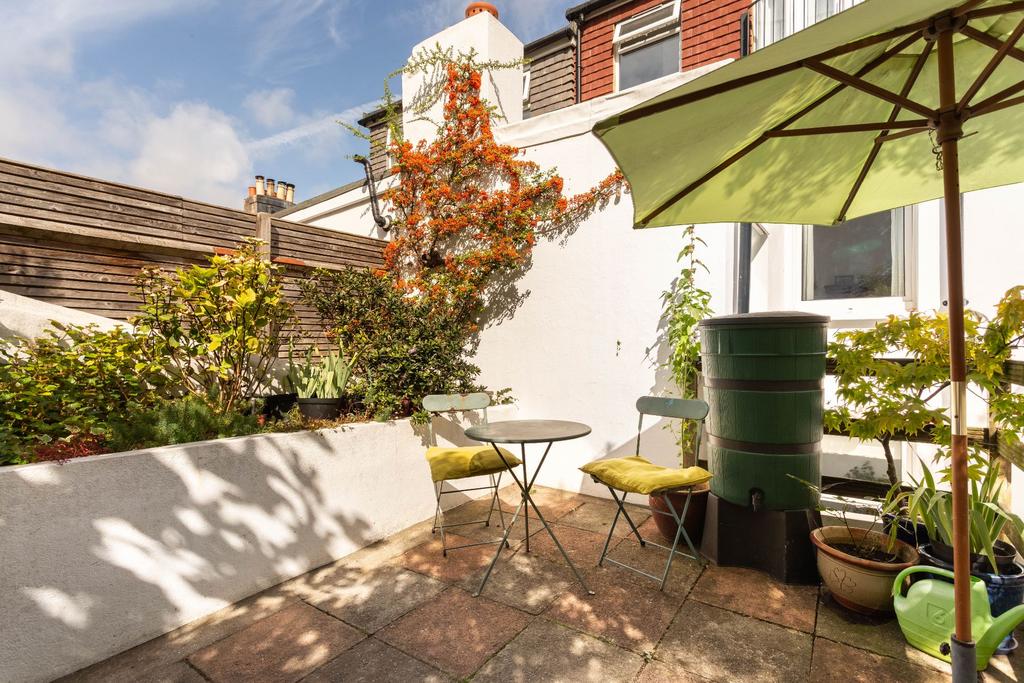 House in Brighton - View 3
