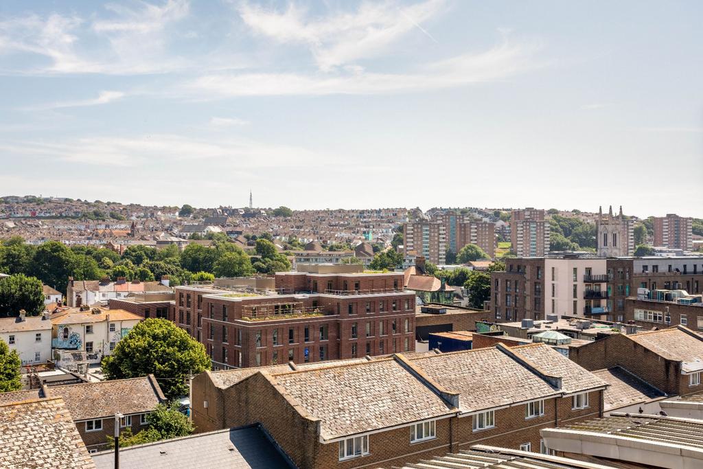 Apartment in Brighton - View 3