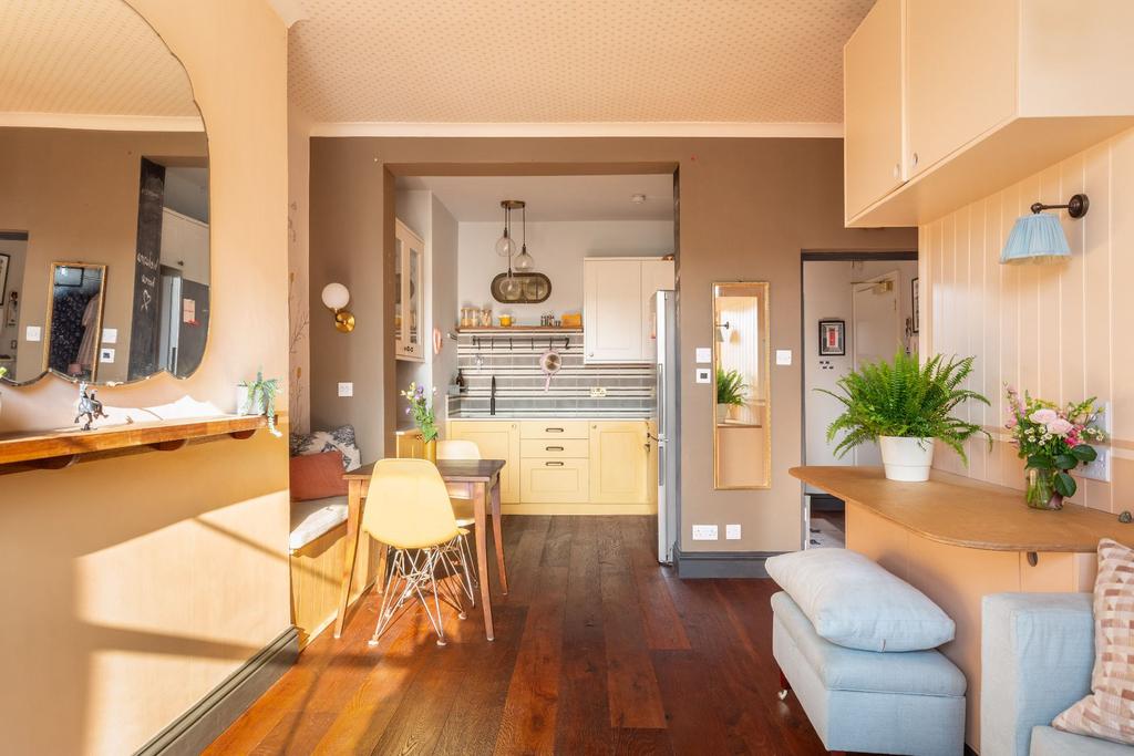 Apartment in Brighton, Brunswick - View 5