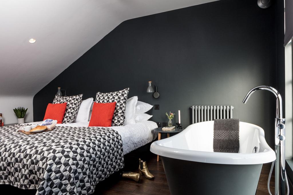 House in Brighton - View 5