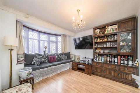 3 bedroom semi-detached house for sale, Harley Crescent, Harrow