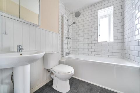 3 bedroom semi-detached house to rent, Queens Road, Bury St. Edmunds, Suffolk, IP33