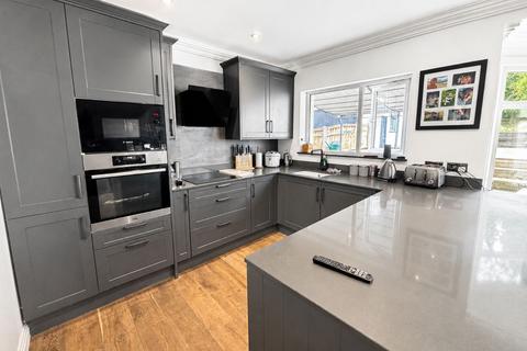undefined, Oak Tree Gardens, Bromley BR1