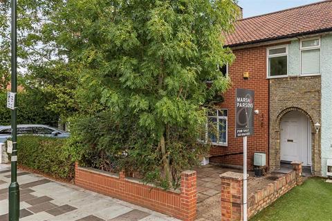 3 bedroom house for sale, Nowell Road, London SW13