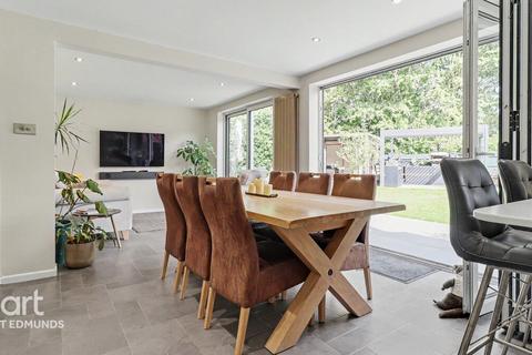 4 bedroom detached house for sale, Jermyn Avenue, Bury St Edmunds