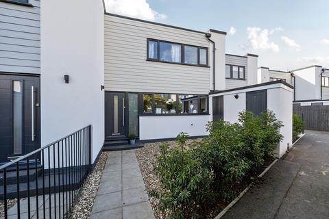 3 bedroom terraced house for sale, Cavalry Crescent, Windsor, SL4