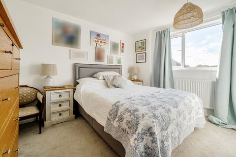 3 bedroom terraced house for sale, Cavalry Crescent, Windsor, SL4