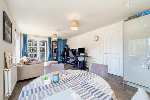 2 bedroom apartment for sale, Cambridge CB2