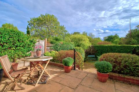 2 bedroom bungalow for sale, Wokingham RG41
