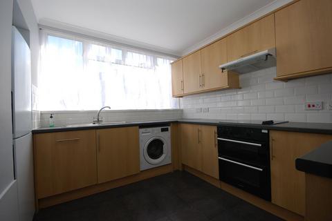 undefined, Yarnfield Square, Peckham SE15