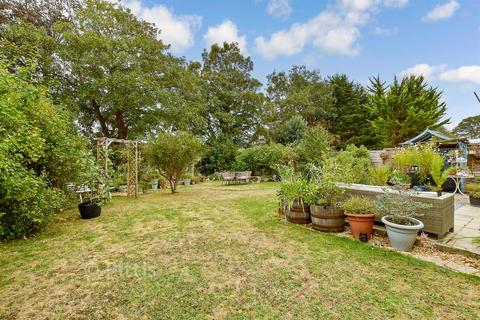 3 bedroom detached bungalow for sale, Hinton Road, Newport, Isle of Wight