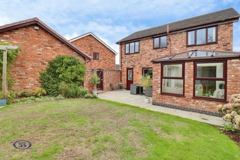 4 bedroom detached house for sale, Mulcaster Court, Crewe CW1