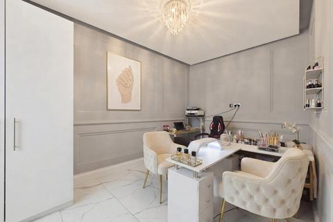 undefined, Croydon, Surrey CR0