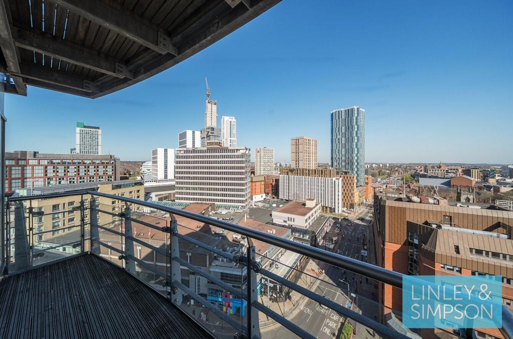 Apartment in LEEDS - View 2